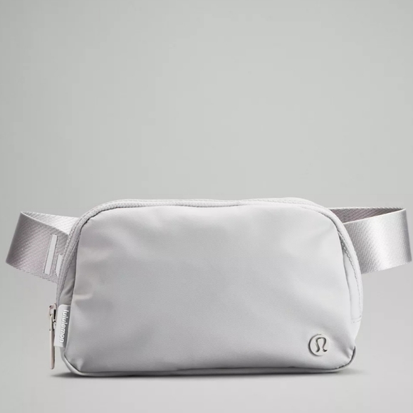lululemon athletica Handbags - Nwt Lululemon Everywhere Belt Bag